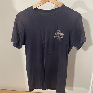 Patagonia Men's Dark Blue Short Sleeve Tee